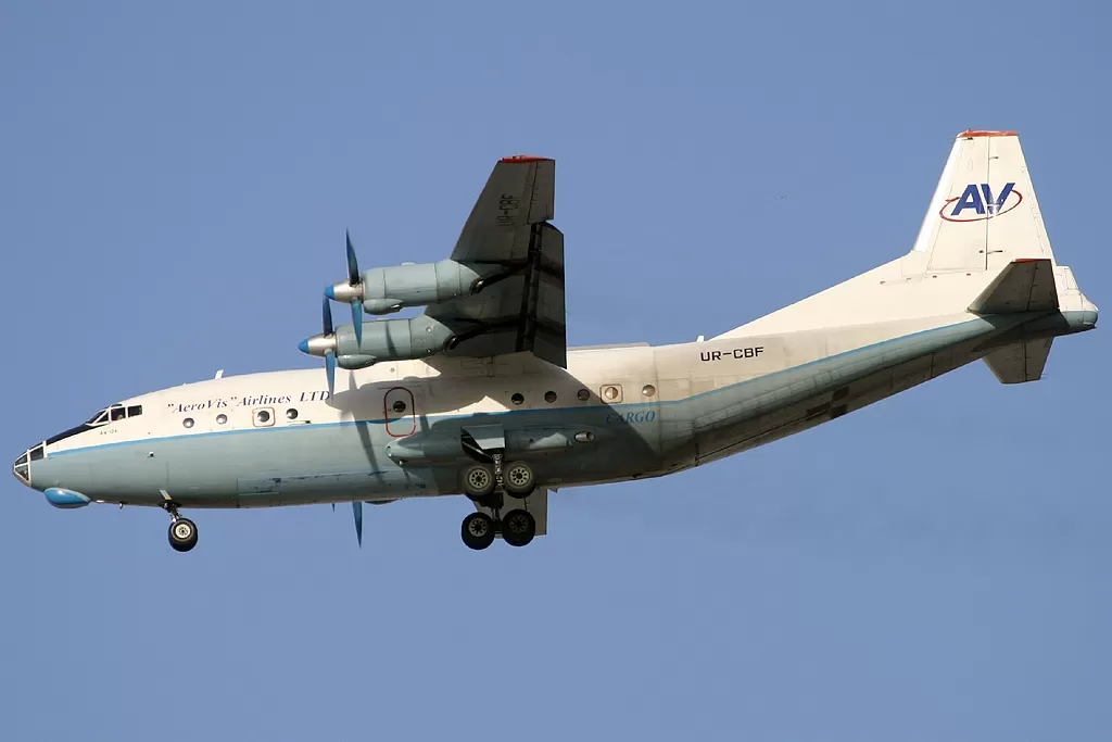 Flugzeug der Aerovis Airlines