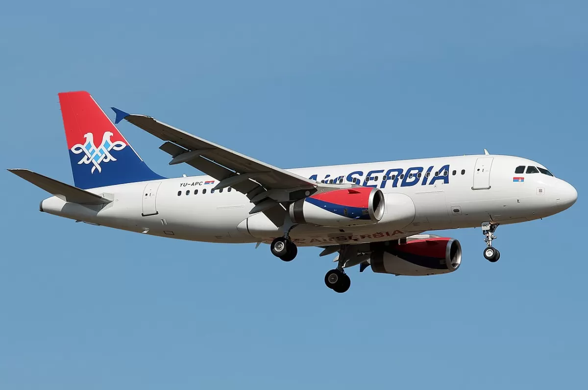 Flugzeug der Air Serbia