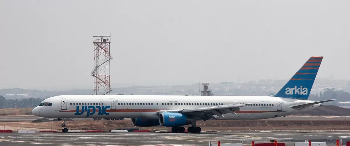 Flugzeug der Arkia Israeli Airlines