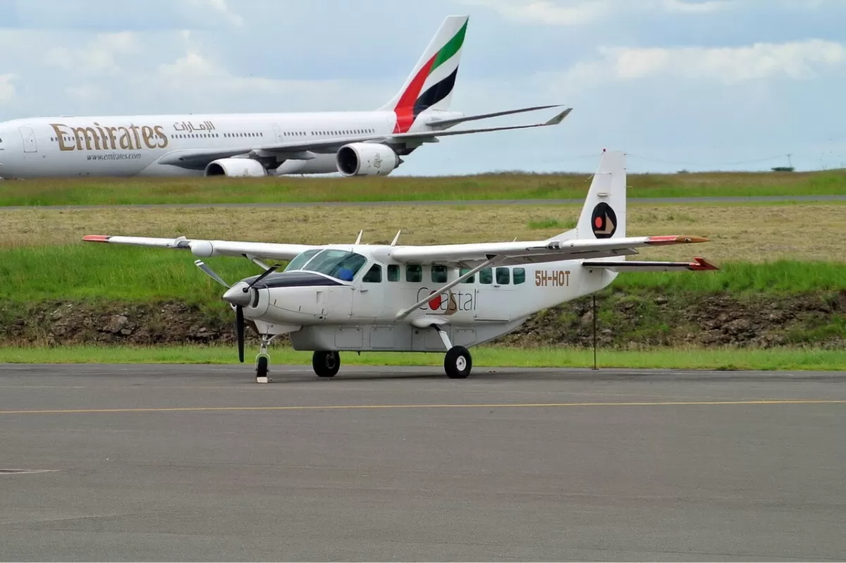 Flugzeug der Coastal Aviation