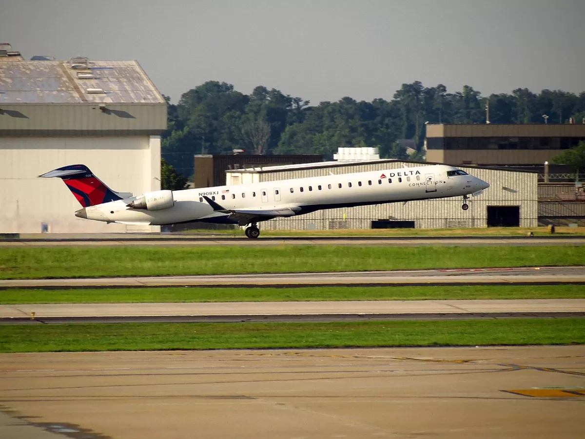 Flugzeug der Endeavor Air