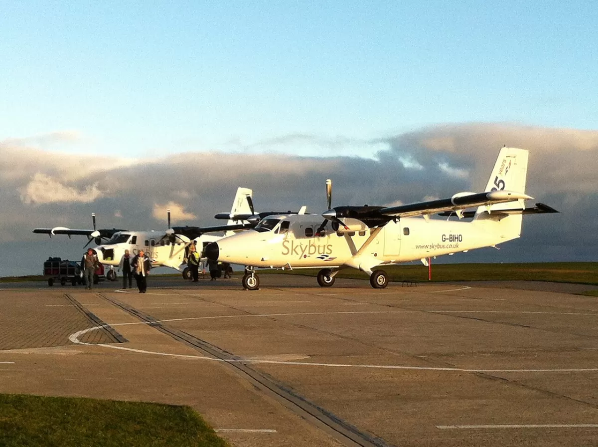 Flugzeug der Isles of Scilly Skybus