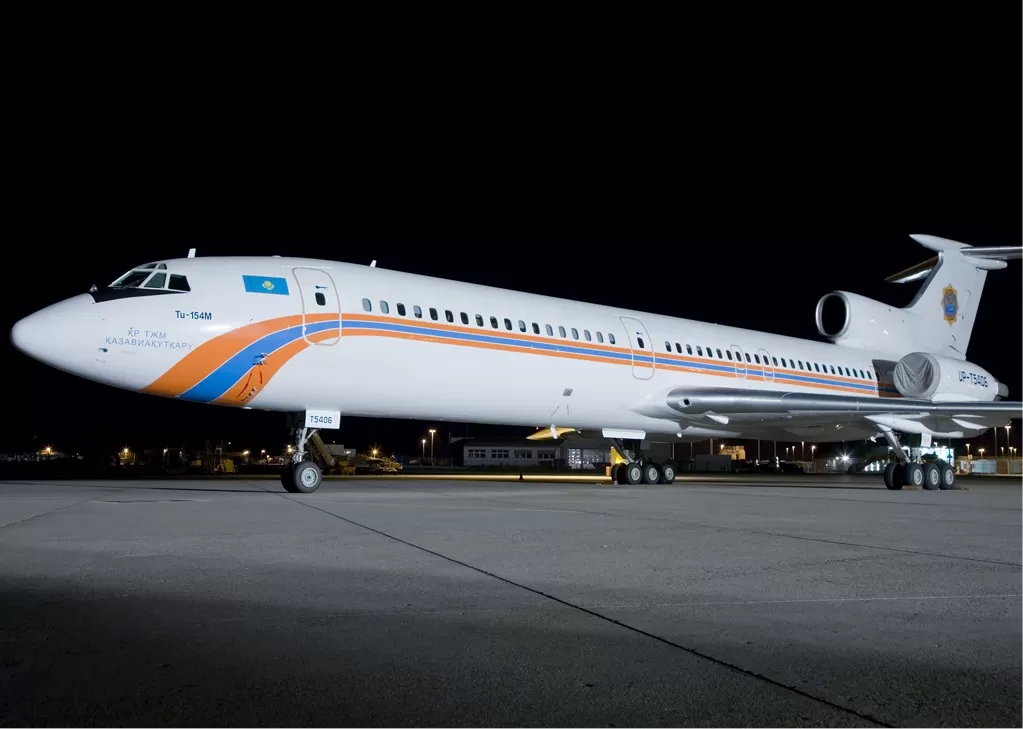 Flugzeug der Kazaviaspas