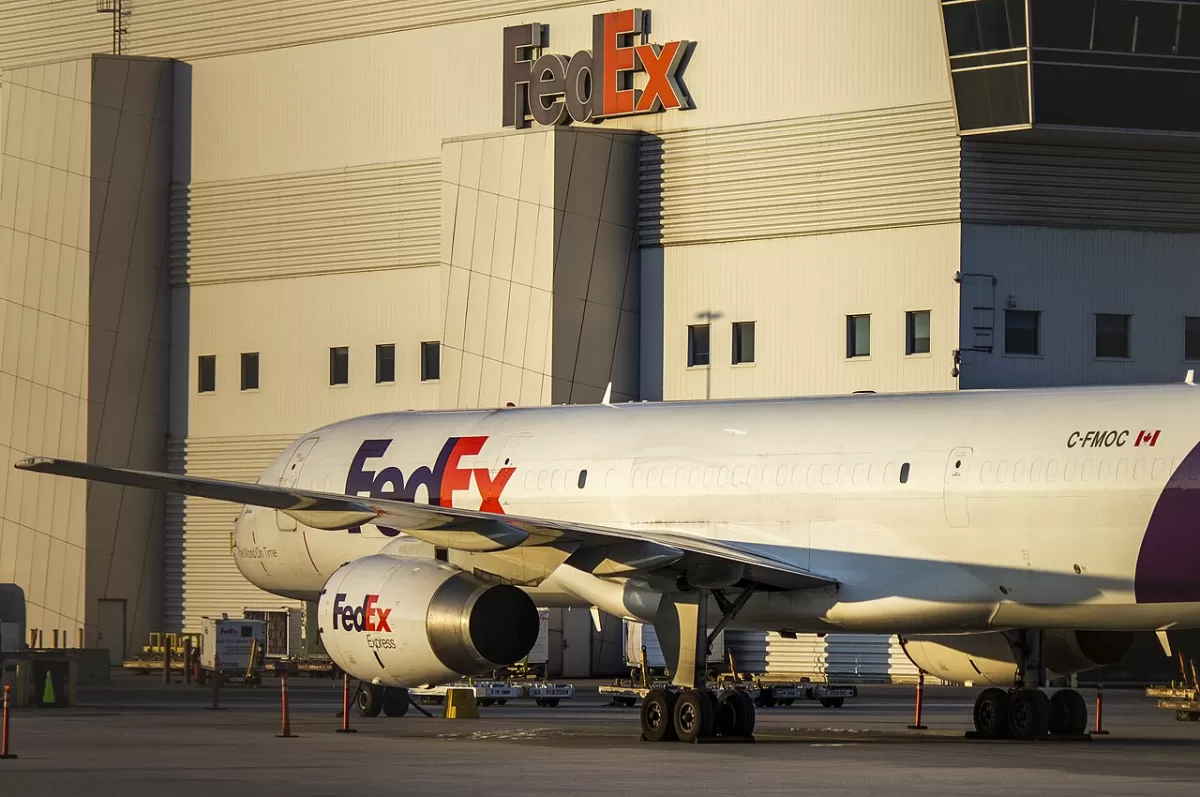 Flugzeug der Morningstar Air Express