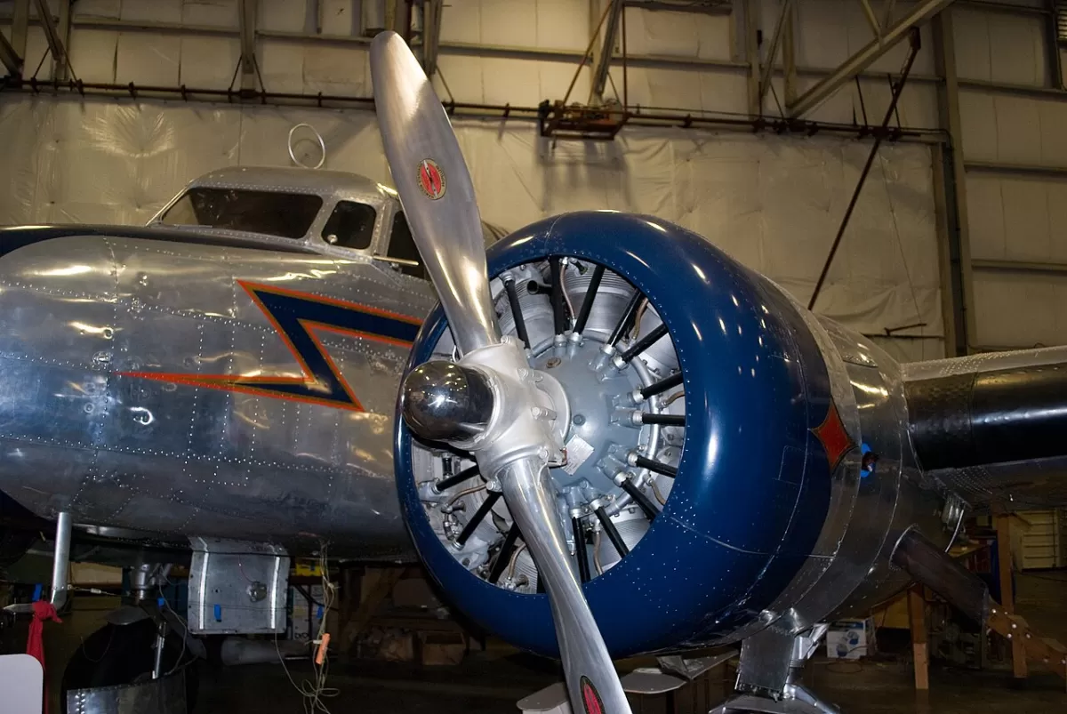 Flugzeug der New England Airlines