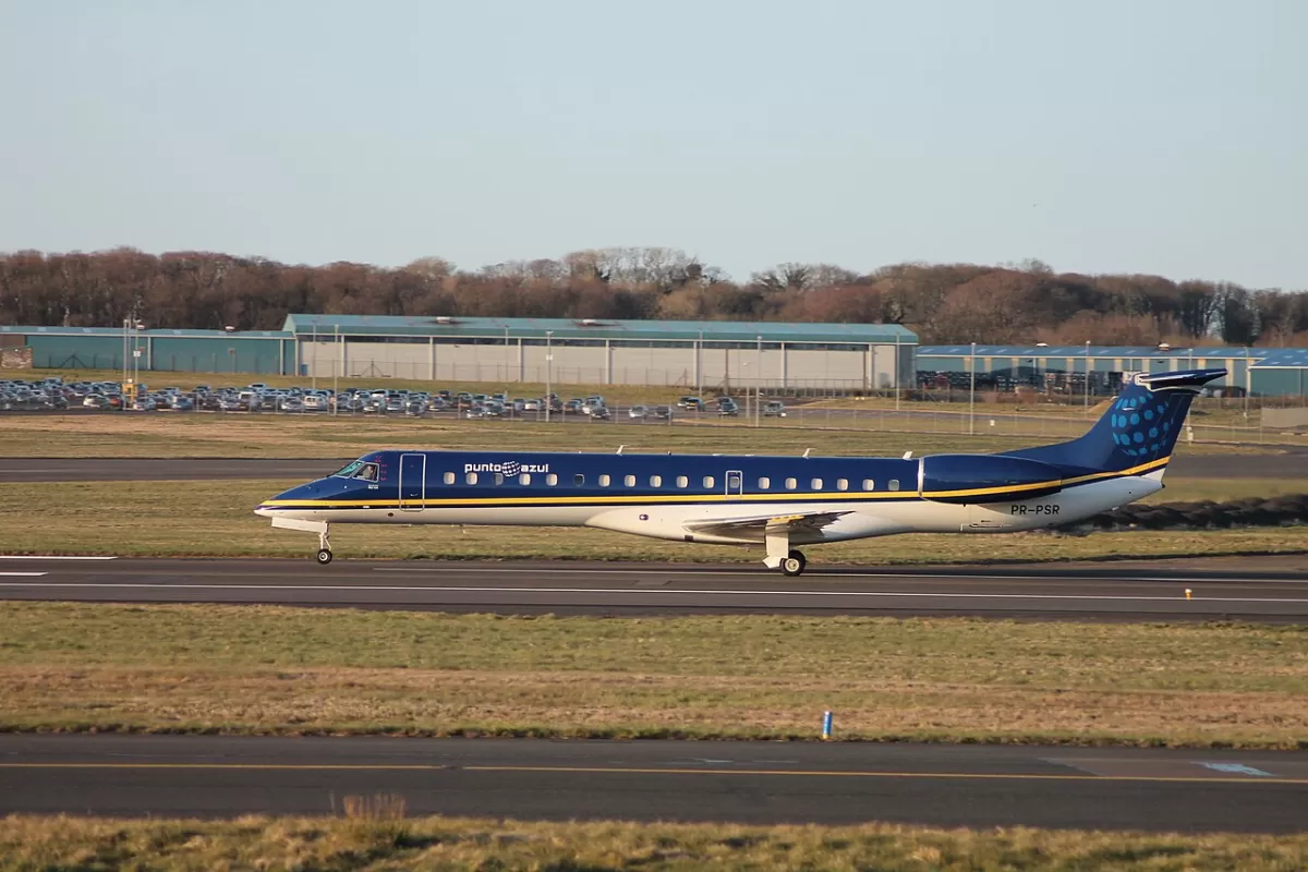 Flugzeug der Punto Azul