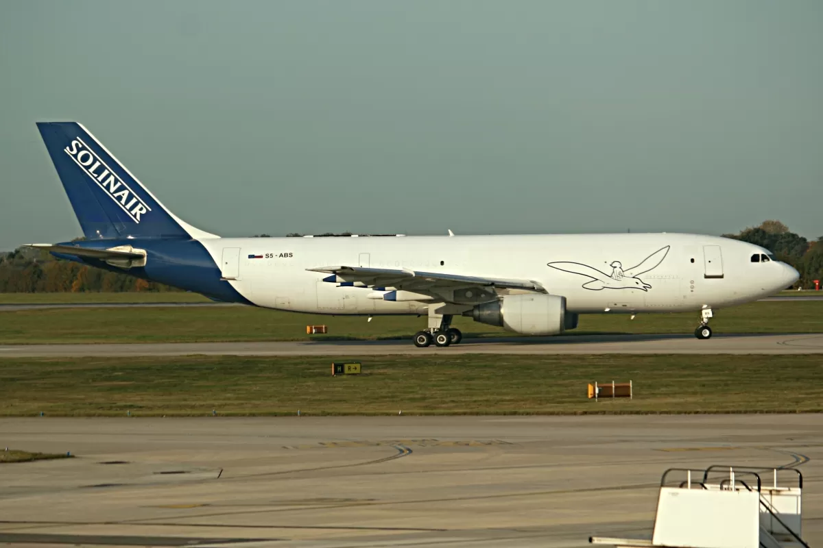 Flugzeug der Solinair