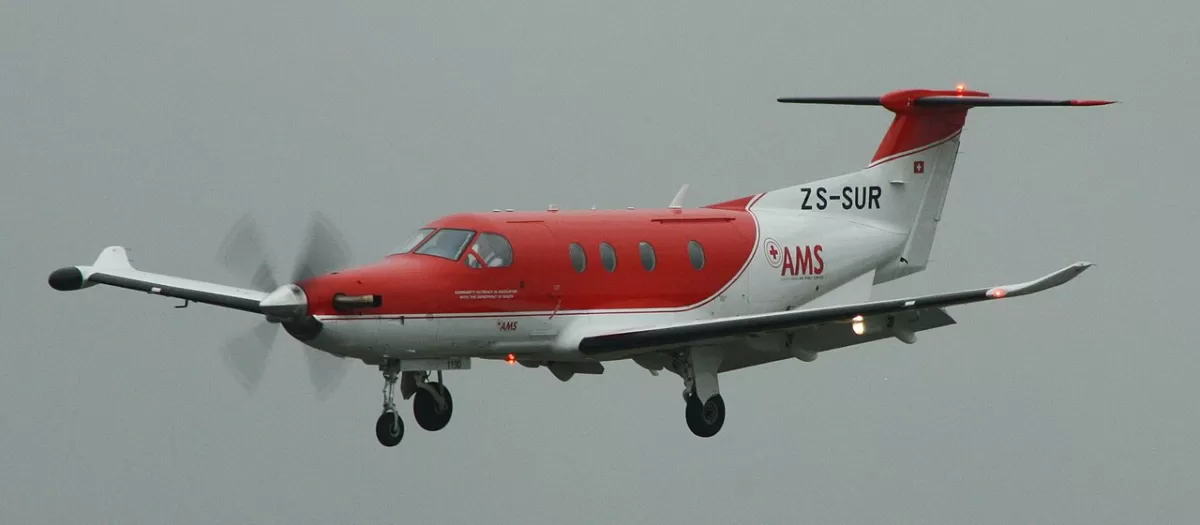 Flugzeug der South African Red Cross Air Mercy Service