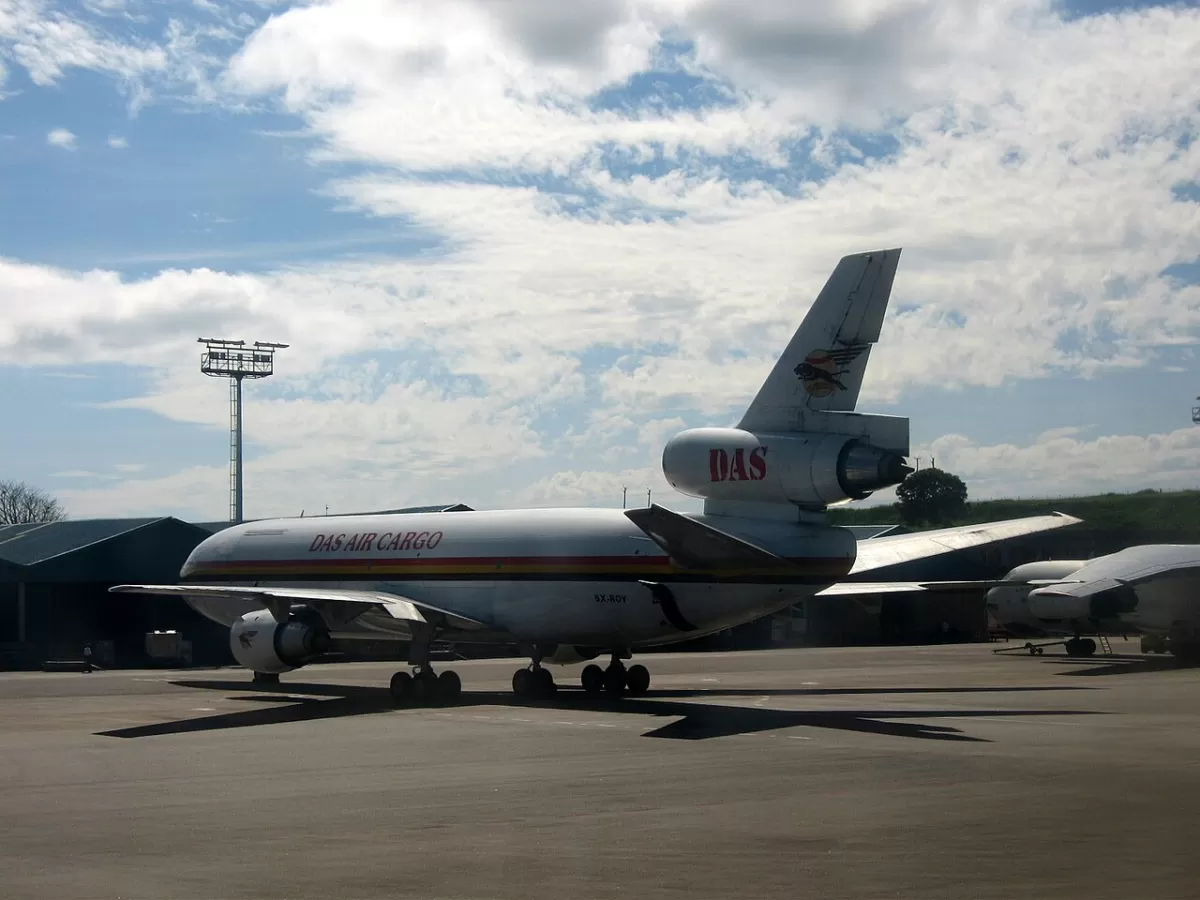 Flugzeug der Uganda Air Cargo