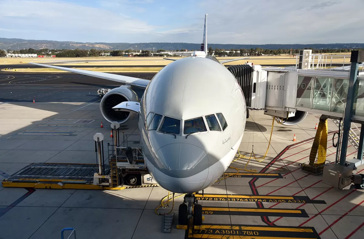 Boeing 777-8