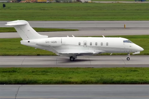 Bombardier Challenger 350