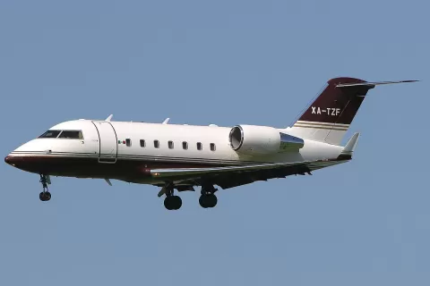 Kalitta Charters Bombardier Challenger 604