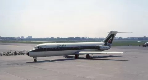 McDonnell Douglas DC-9-30