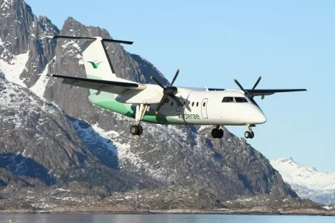 De Havilland Dash 8-100