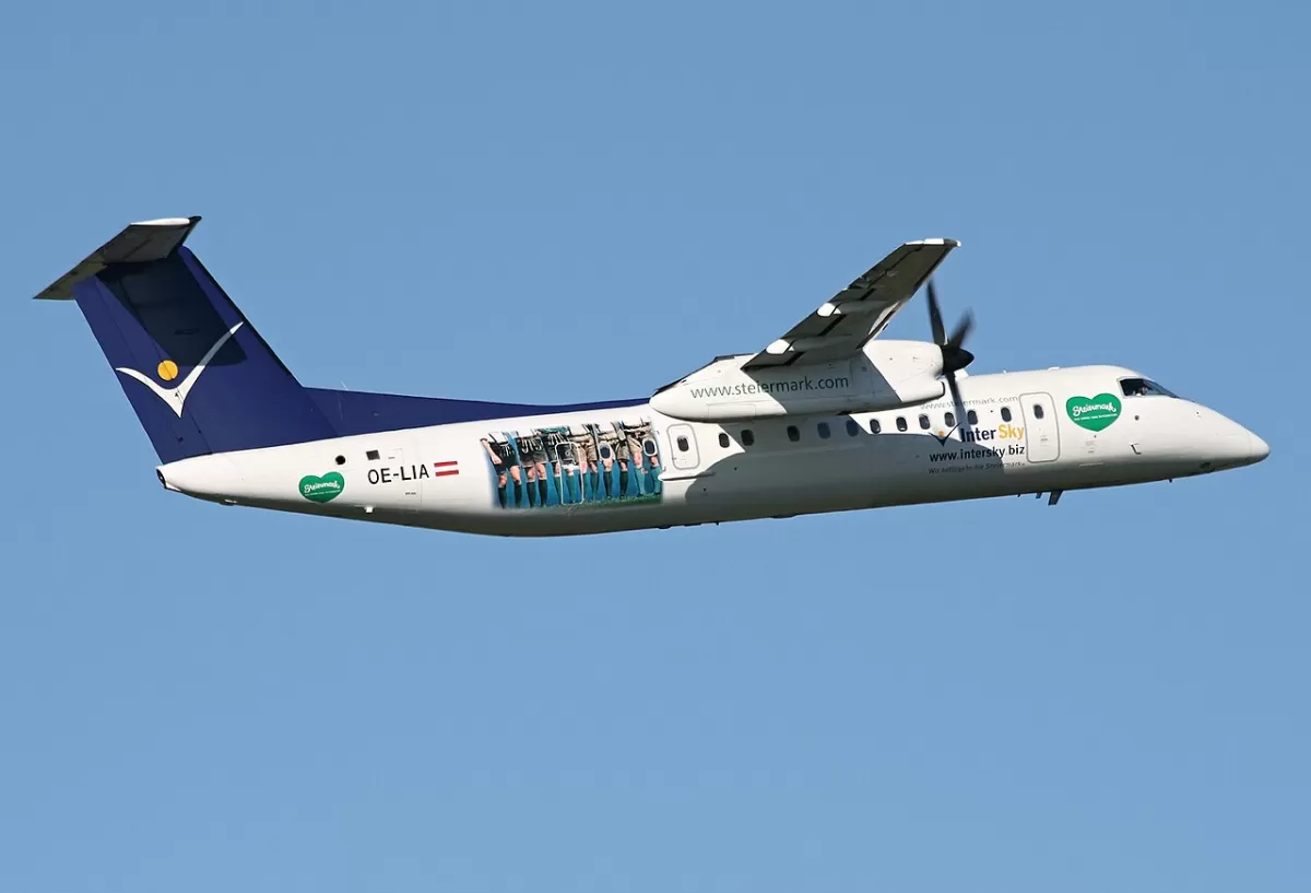 De Havilland Dash 8-300