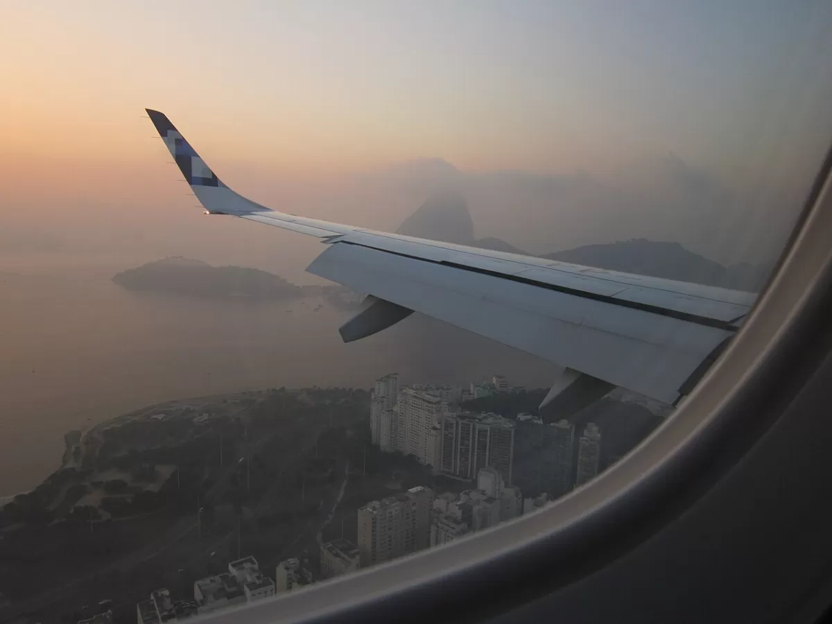 Embraer E175