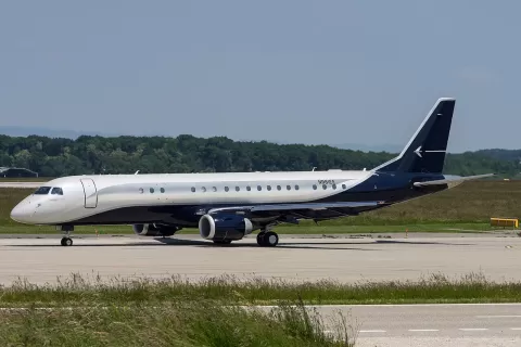 Astral Aviation Embraer E190