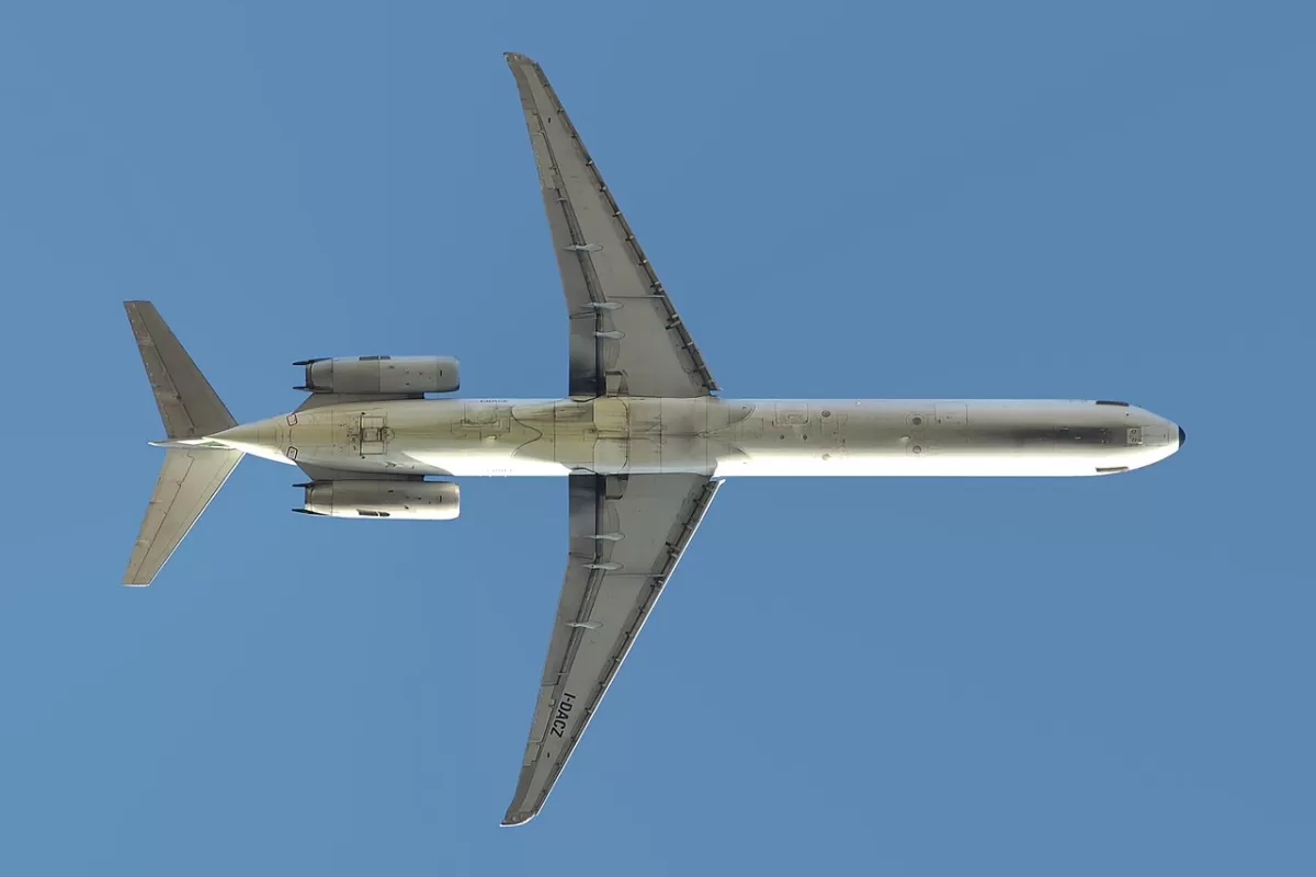 McDonnell Douglas MD-82