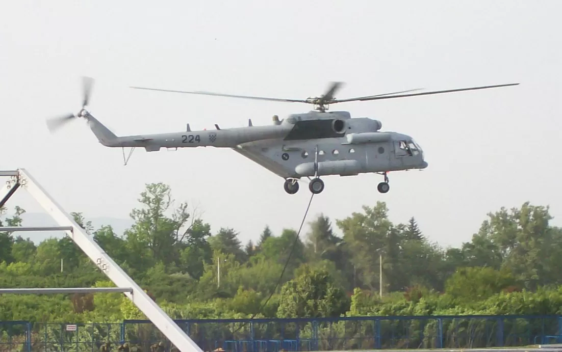 Mil Mi-8 / Mi-17