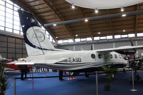Tecnam P2012 Traveller