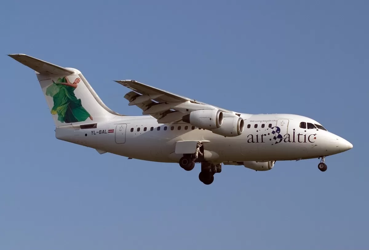 Avro RJ70